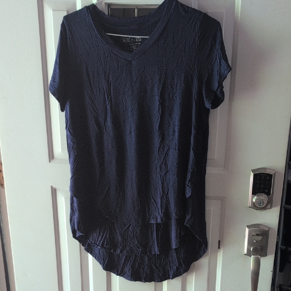 Latched Mama V-Neck Boyfriend Nursing Tee, Size XL, Navy
